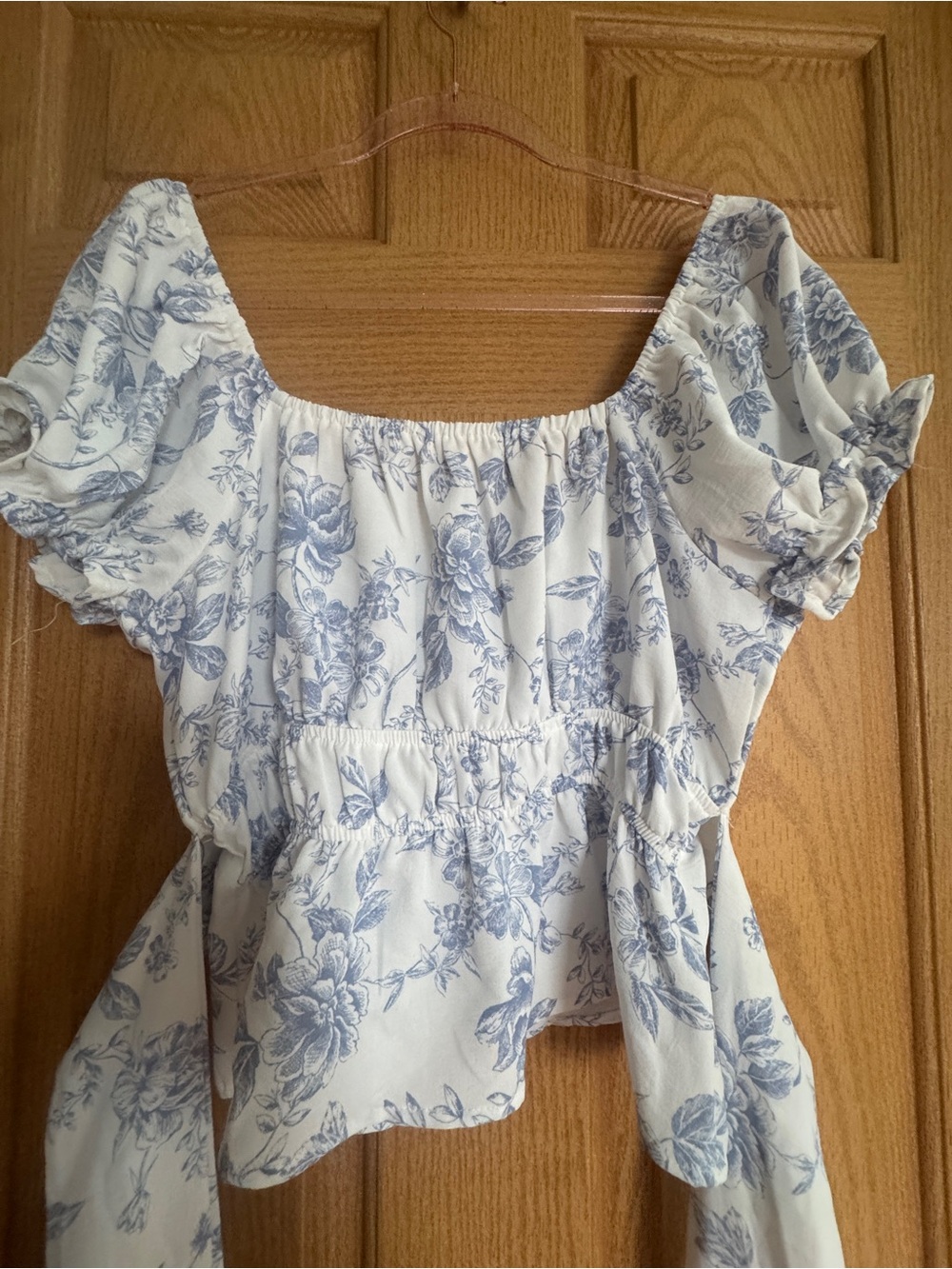 Blue & White Floral Wrap Crop Top with Tie Front - Picture 6 of 6